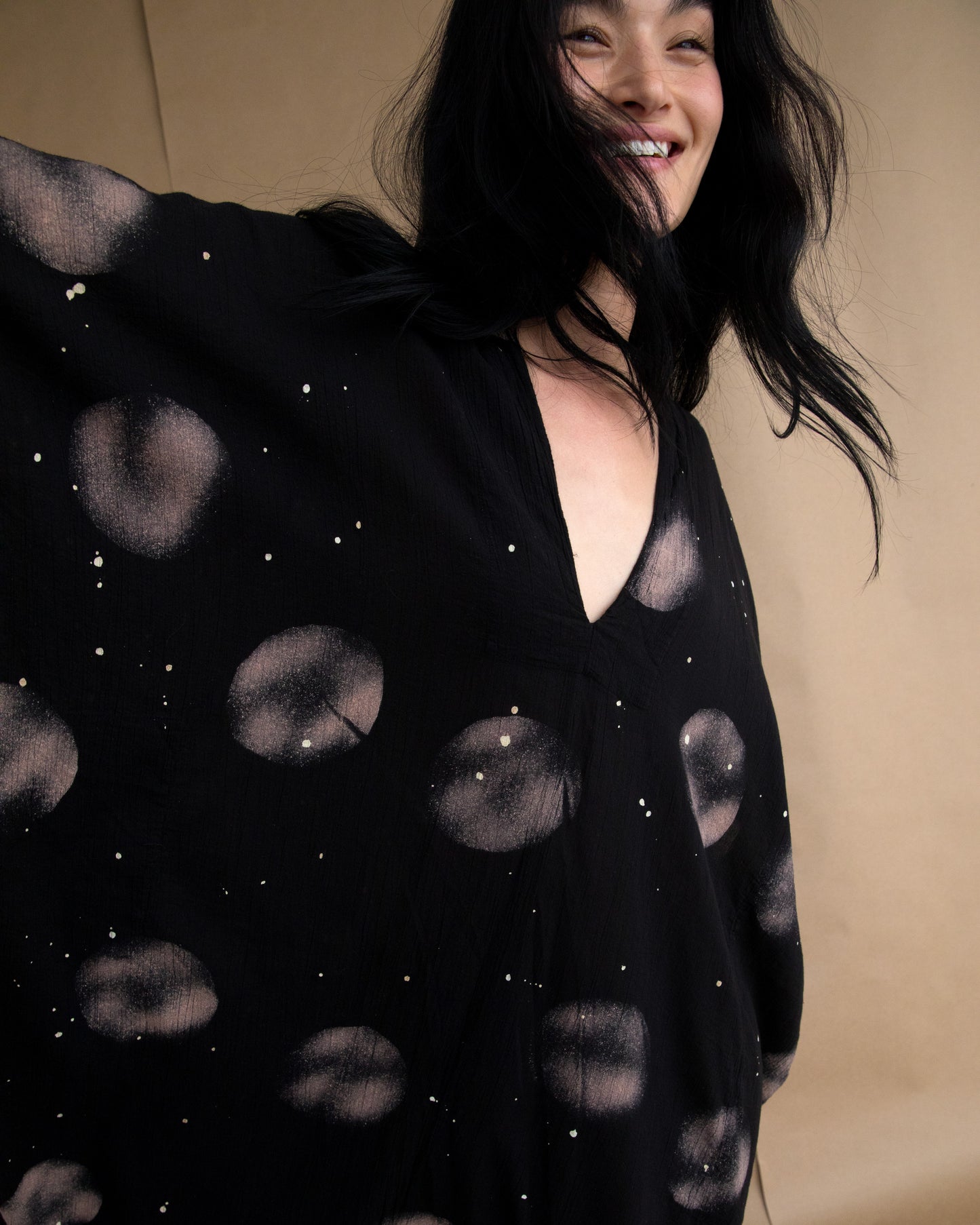 Sello Caftan - Fog Spray Dot - Crinkle Cotton