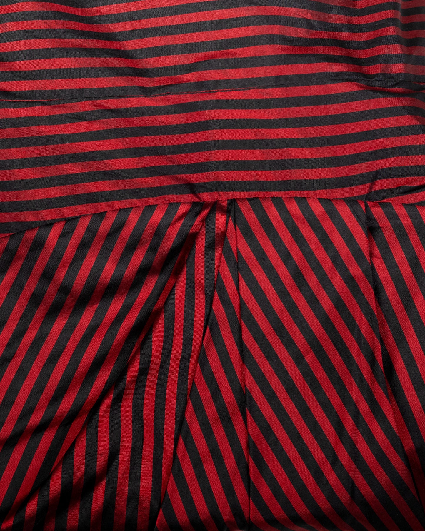 Tulip Skirt - Scarlet Stripe - Silk Shantung