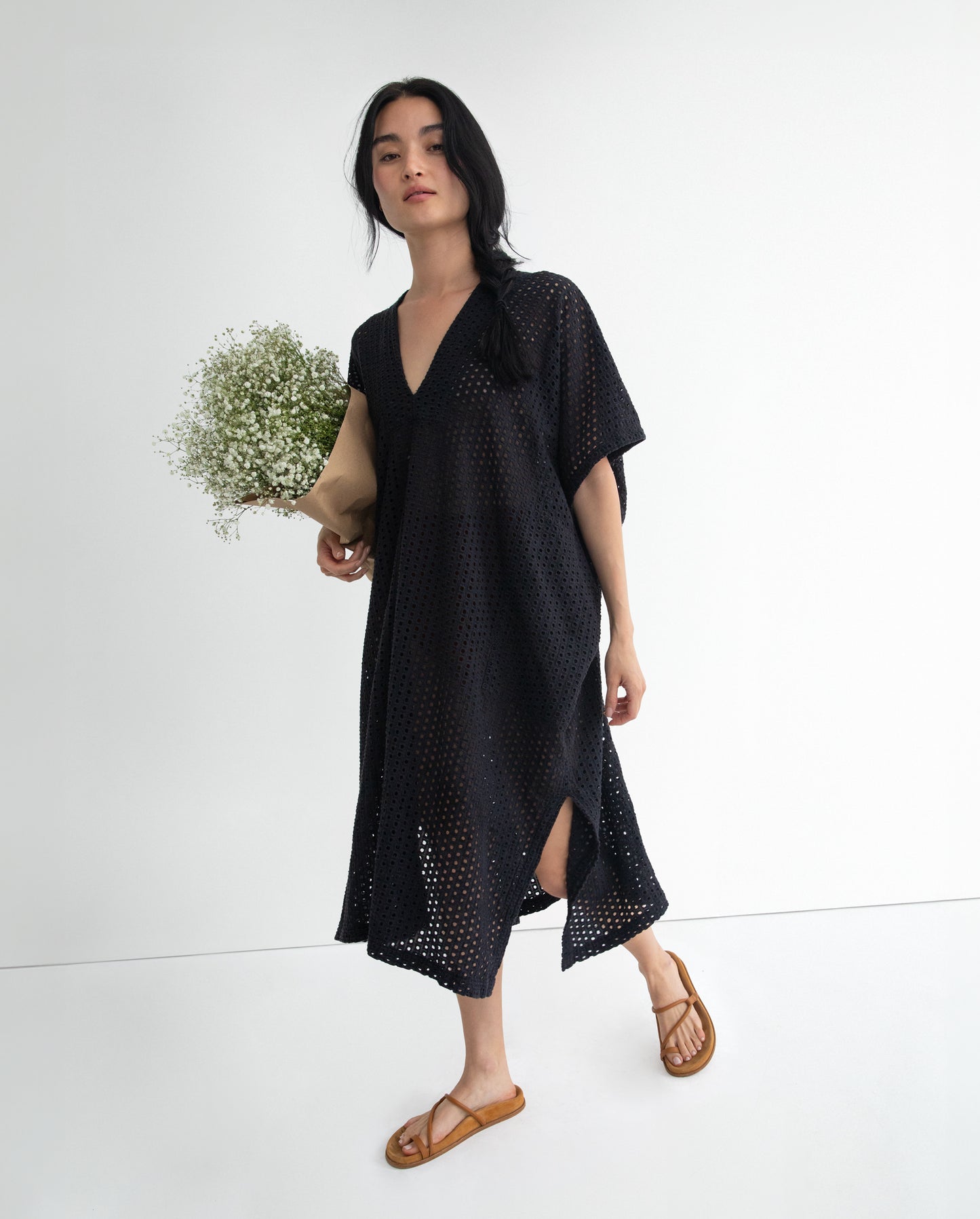 Sello Caftan - Black - Broidery Dot Cotton