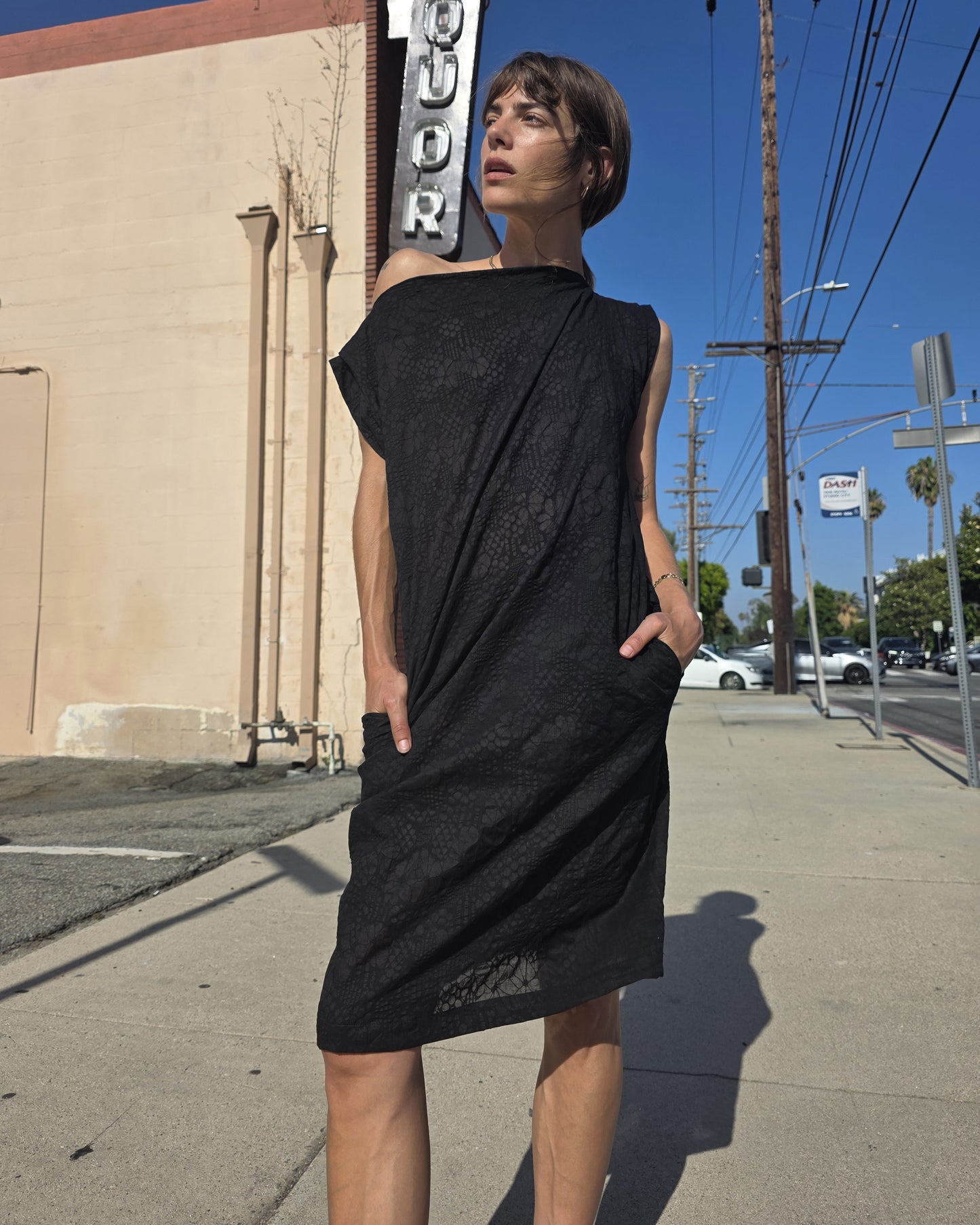 Pinch Shift - Black -Floral Textured Cotton